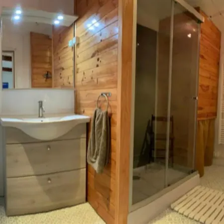 Appartamento Spacious Cocoon Near Bordeaux